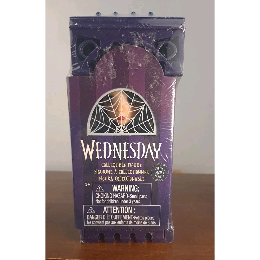 Wednesday 4" Collectible Figure Dress Variant Series 1 Just‎ Play 2022 NIB